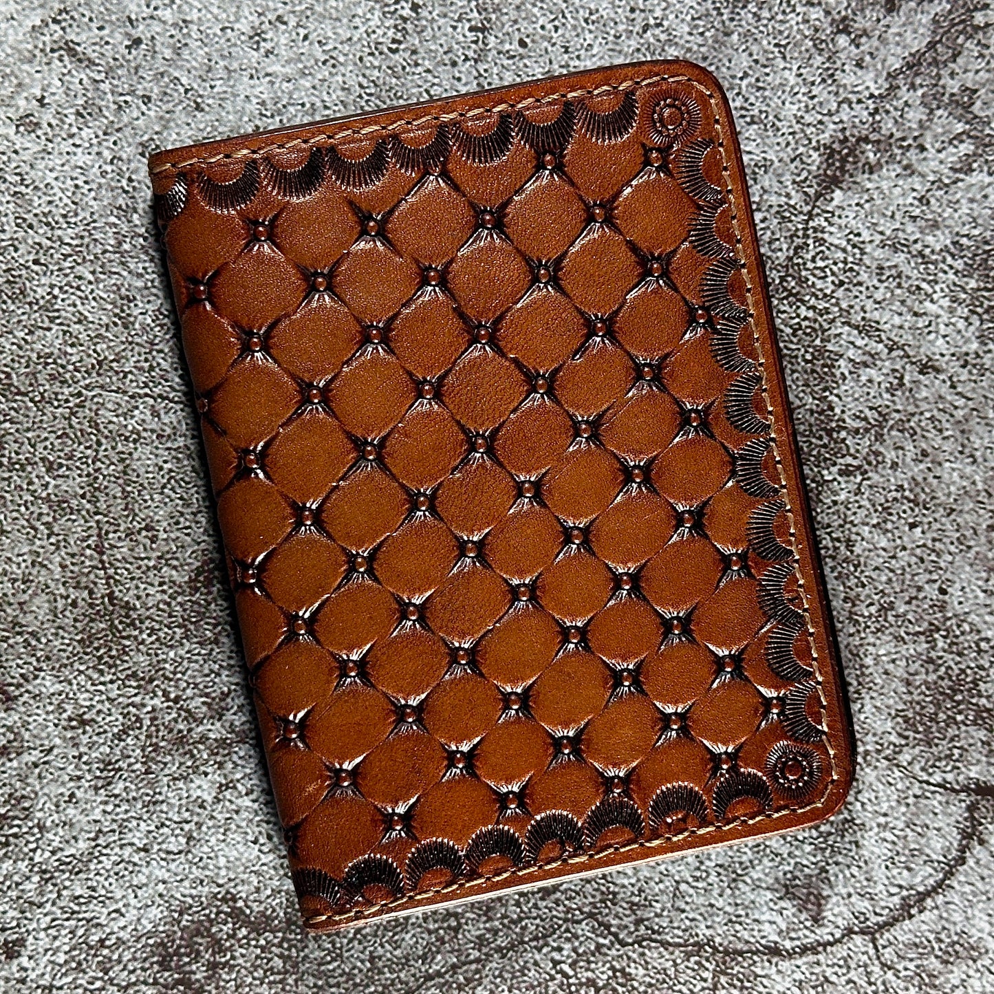 The "Classic" 5 Pocket ID Bifold | Natual | Cross Pattern | Card & Cash Holder