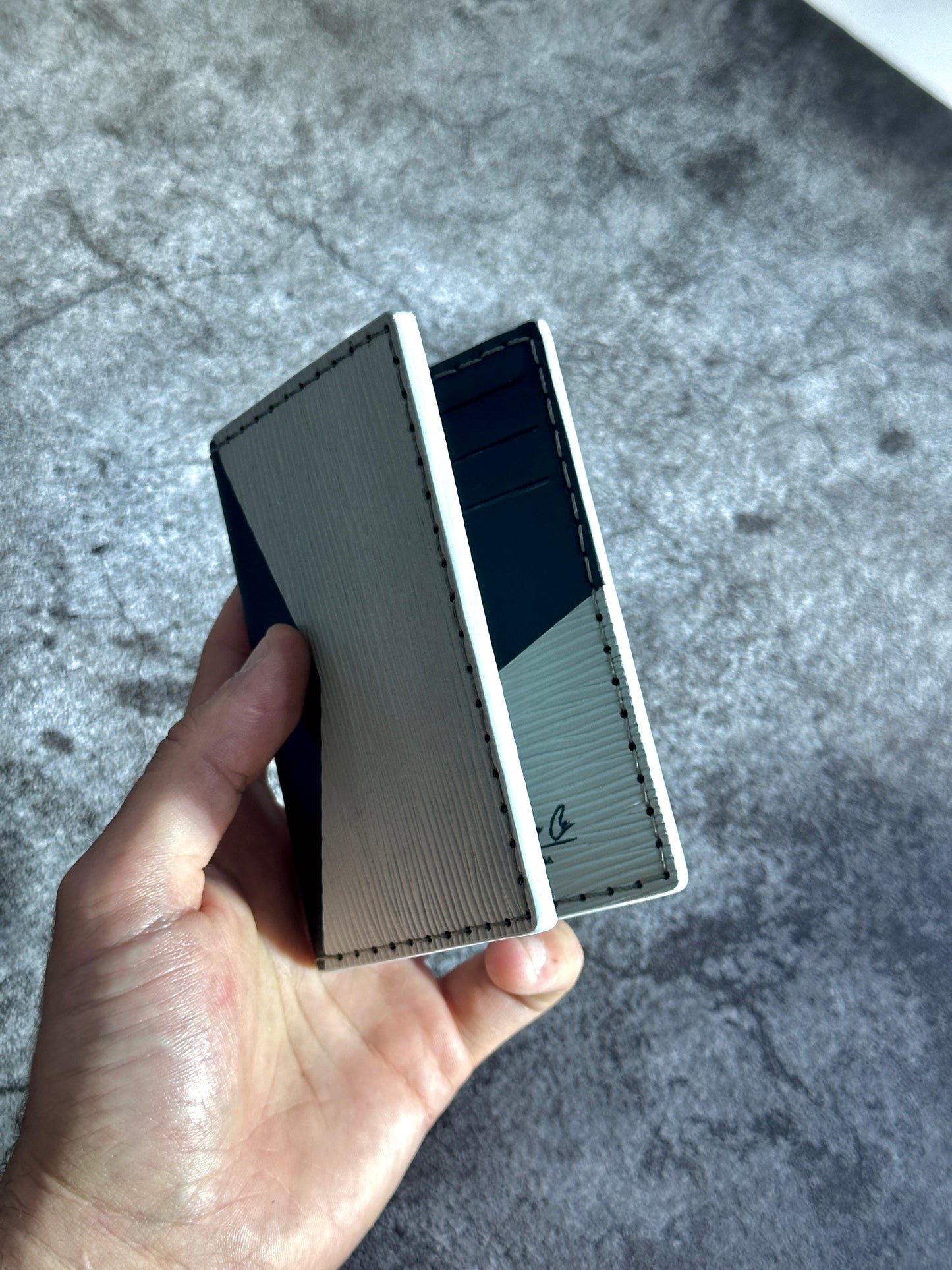 Pocket Organizer 9 Pocket Bifold Wallet | Monochrome | Black Grey Epi | RFID Protected