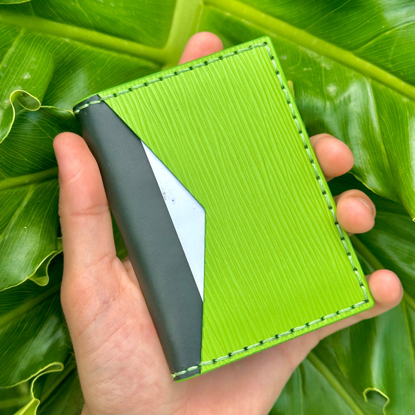 Pocket Organizer 9 Pocket Bifold Wallet | Kiwi Green Epi | RFID Protected