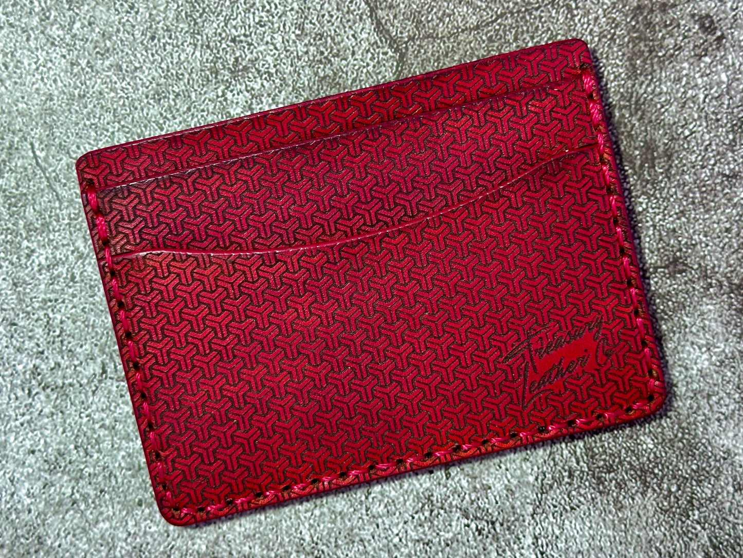 5 Pocket Wallet | RFID Protected | Card & Cash Holder | Y Pattern | Red