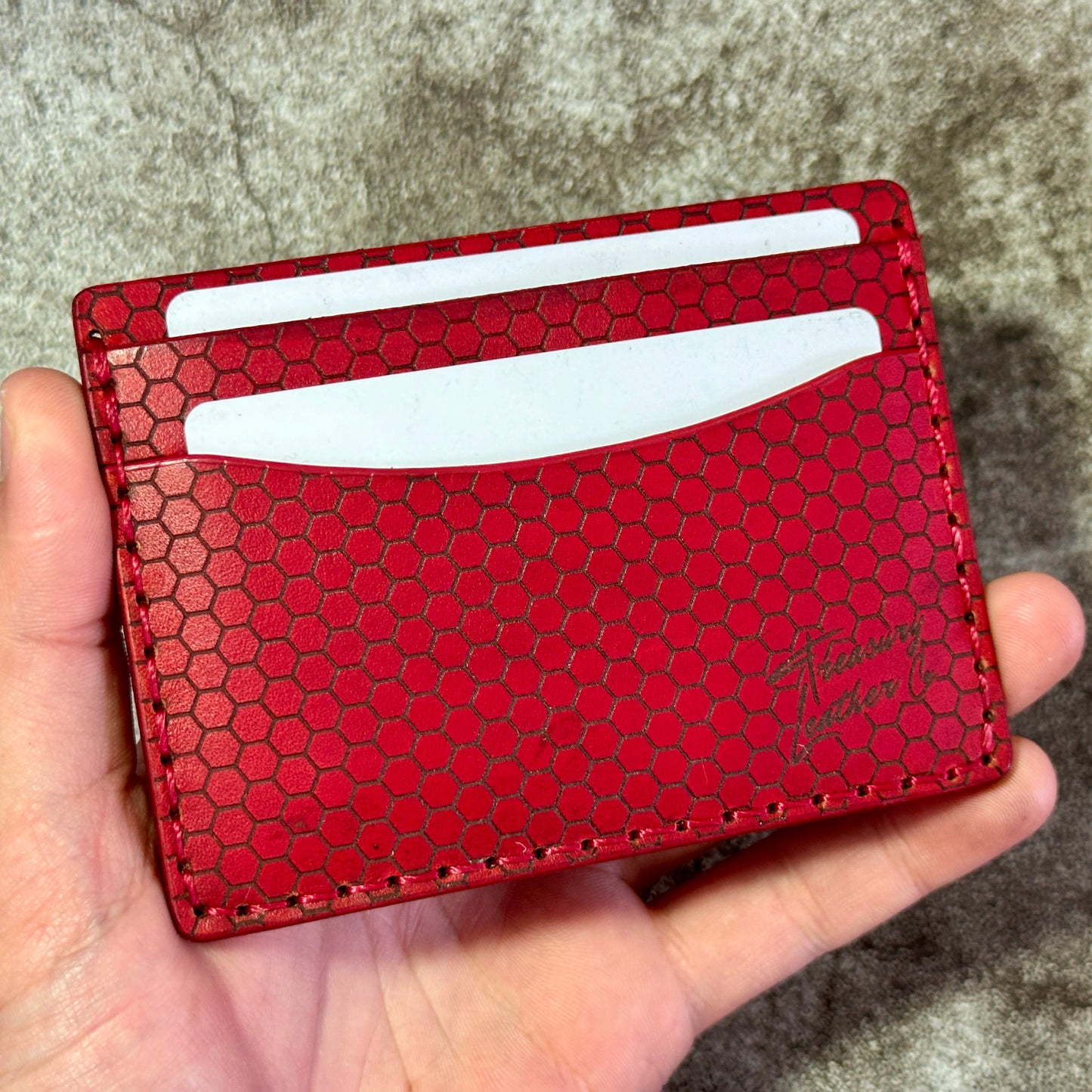 5 Pocket Wallet | RFID Protected | Card & Cash Holder | Honeycomb | Red
