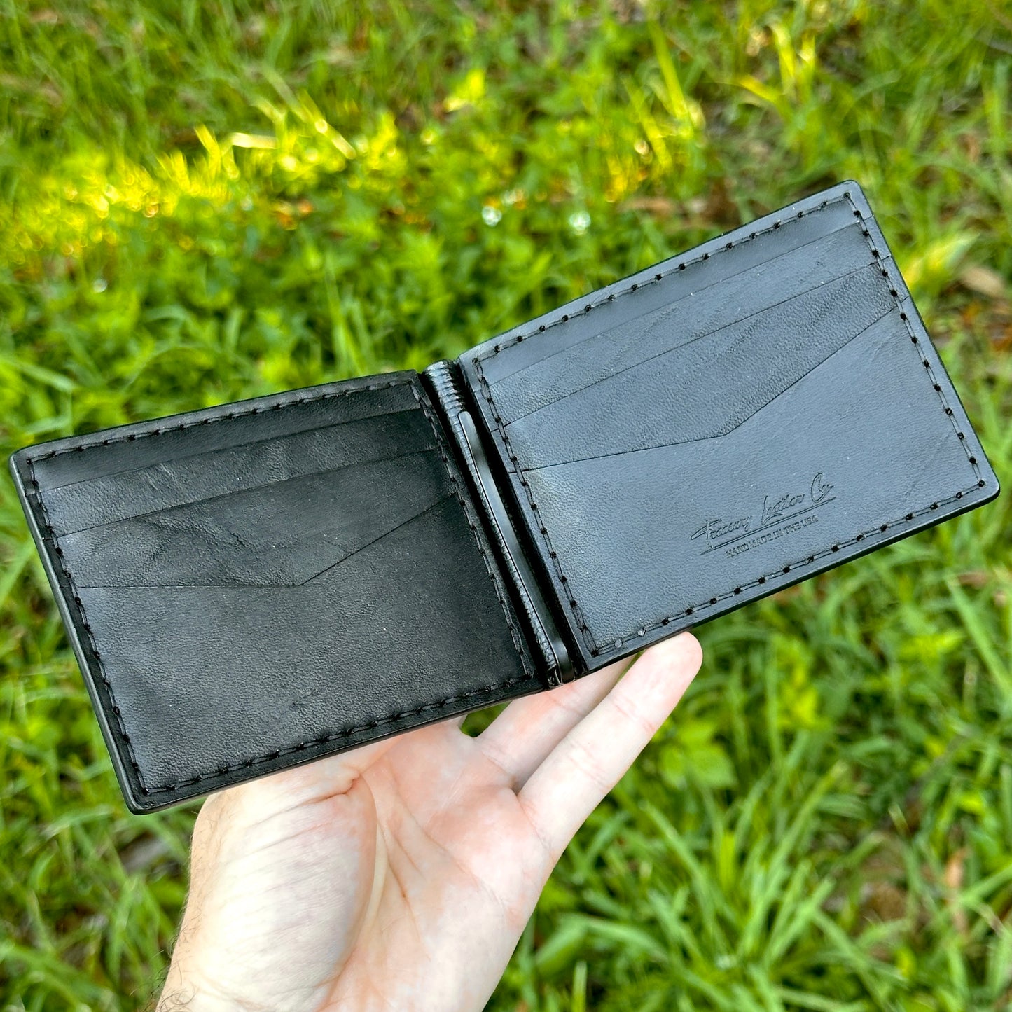 Money Clip Bifold Wallet | Black Deggermann Crosshatch | RFID Protected