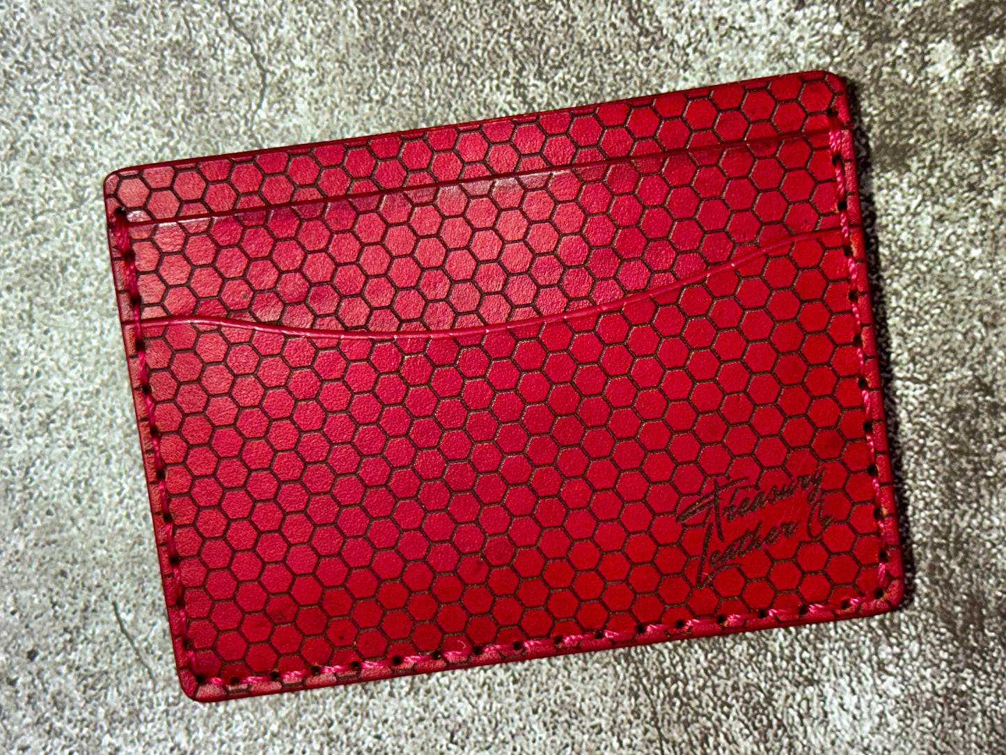 5 Pocket Wallet | RFID Protected | Card & Cash Holder | Honeycomb | Red