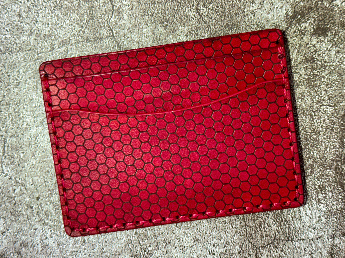 5 Pocket Wallet | RFID Protected | Card & Cash Holder | Honeycomb | Red