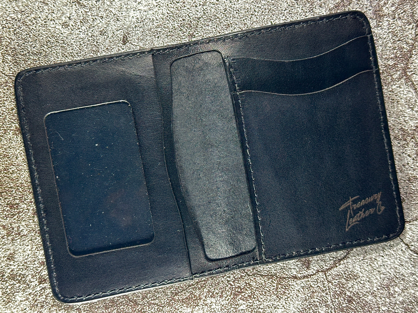 The "Classic" 5 Pocket ID Bifold | Black Skull Weave | Card & Cash Holder