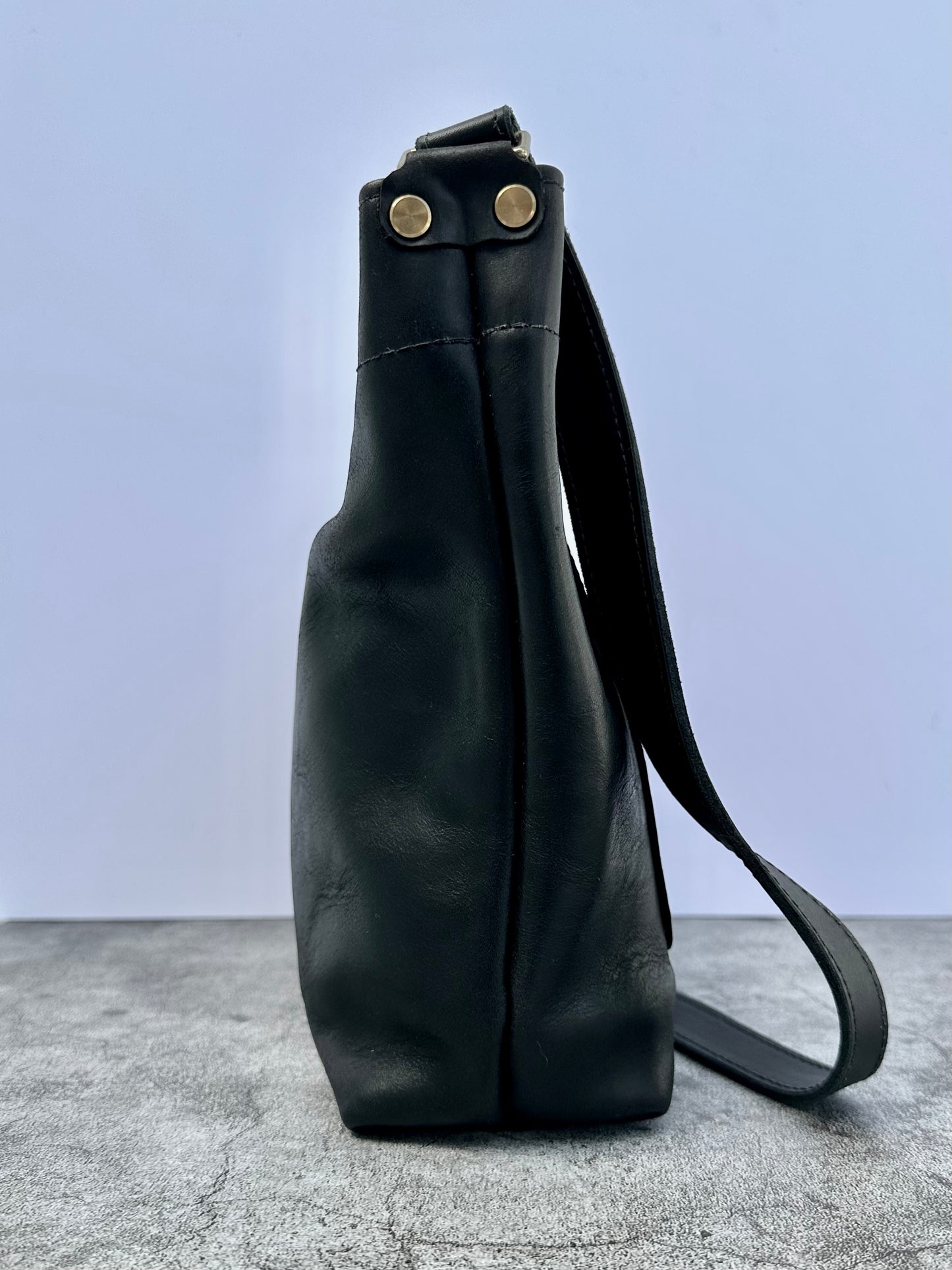 The "Crossbody" (Custom)