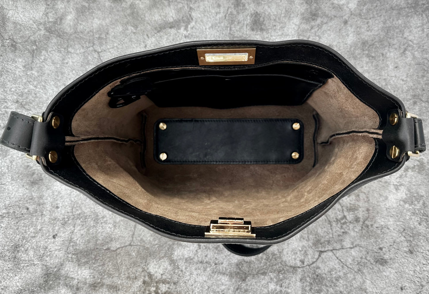 The "Crossbody" (Custom)