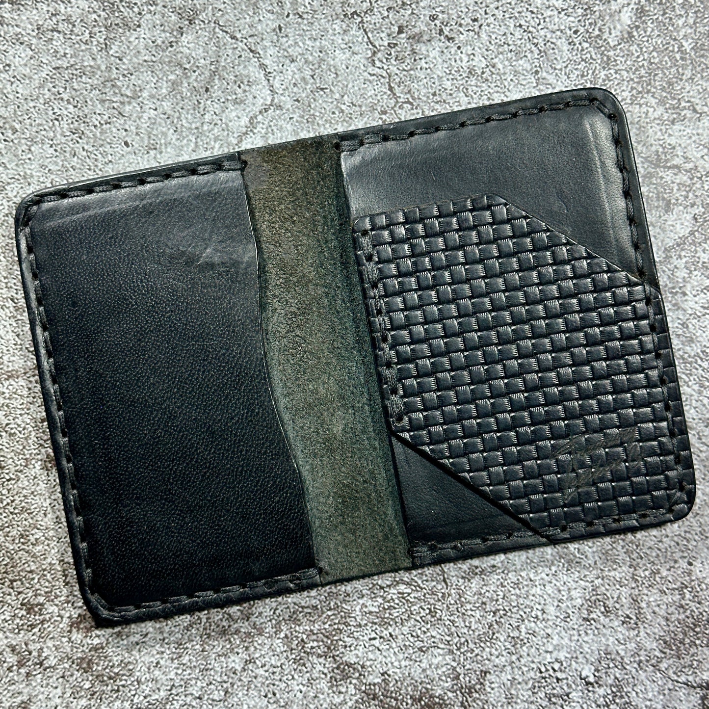 Minimalist Bifold Card Wallet | 4 Pocket | Italian Weave | Black