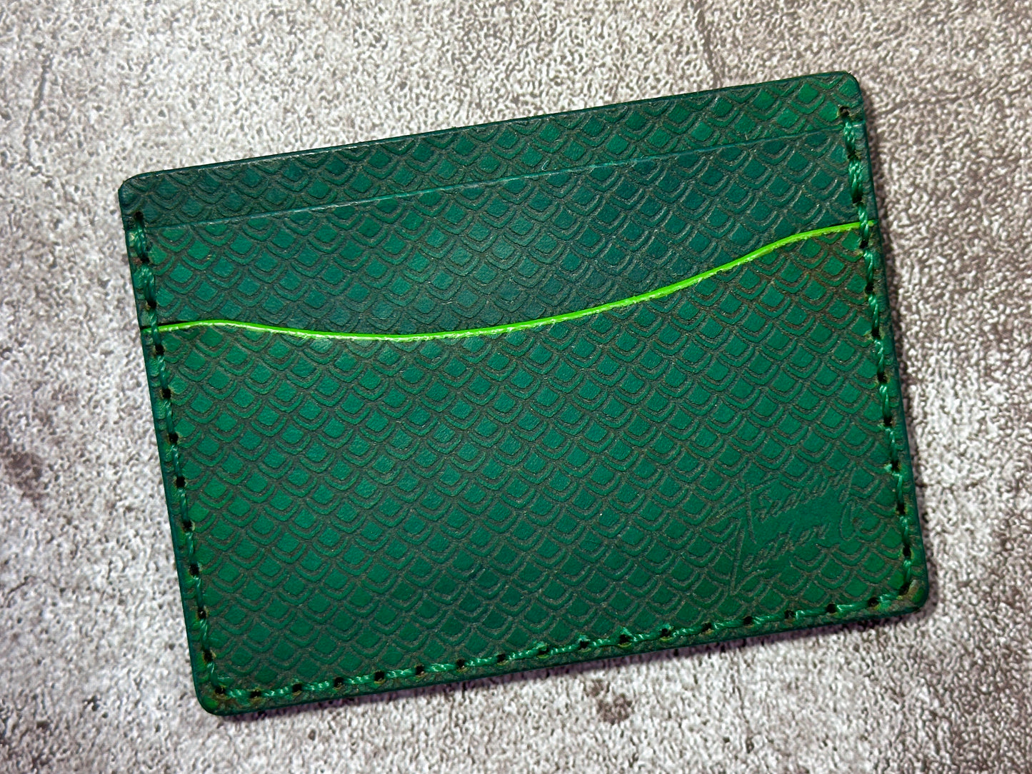 5 Pocket Wallet | RFID Protected | Card & Cash Holder | Dragon Scales | Green